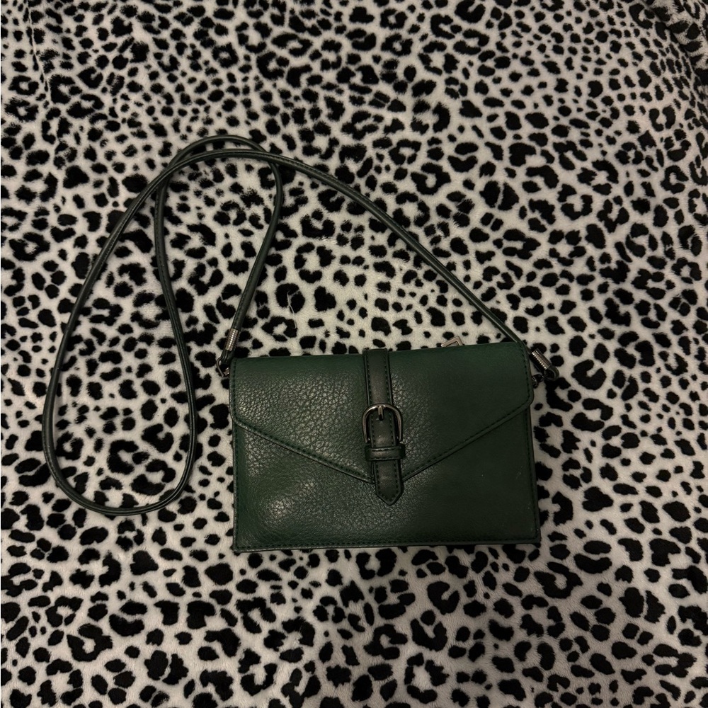 Chic Forest Green Crossbody Bag